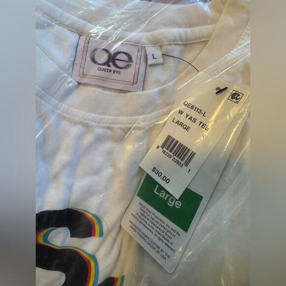 QUEER EYE White YAS Henny Tee Size Large New w/ Tag Factory Sealed MSRP $30 SOO - Picture 9 of 10